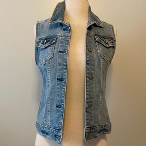EUC! Hollister denim vest!